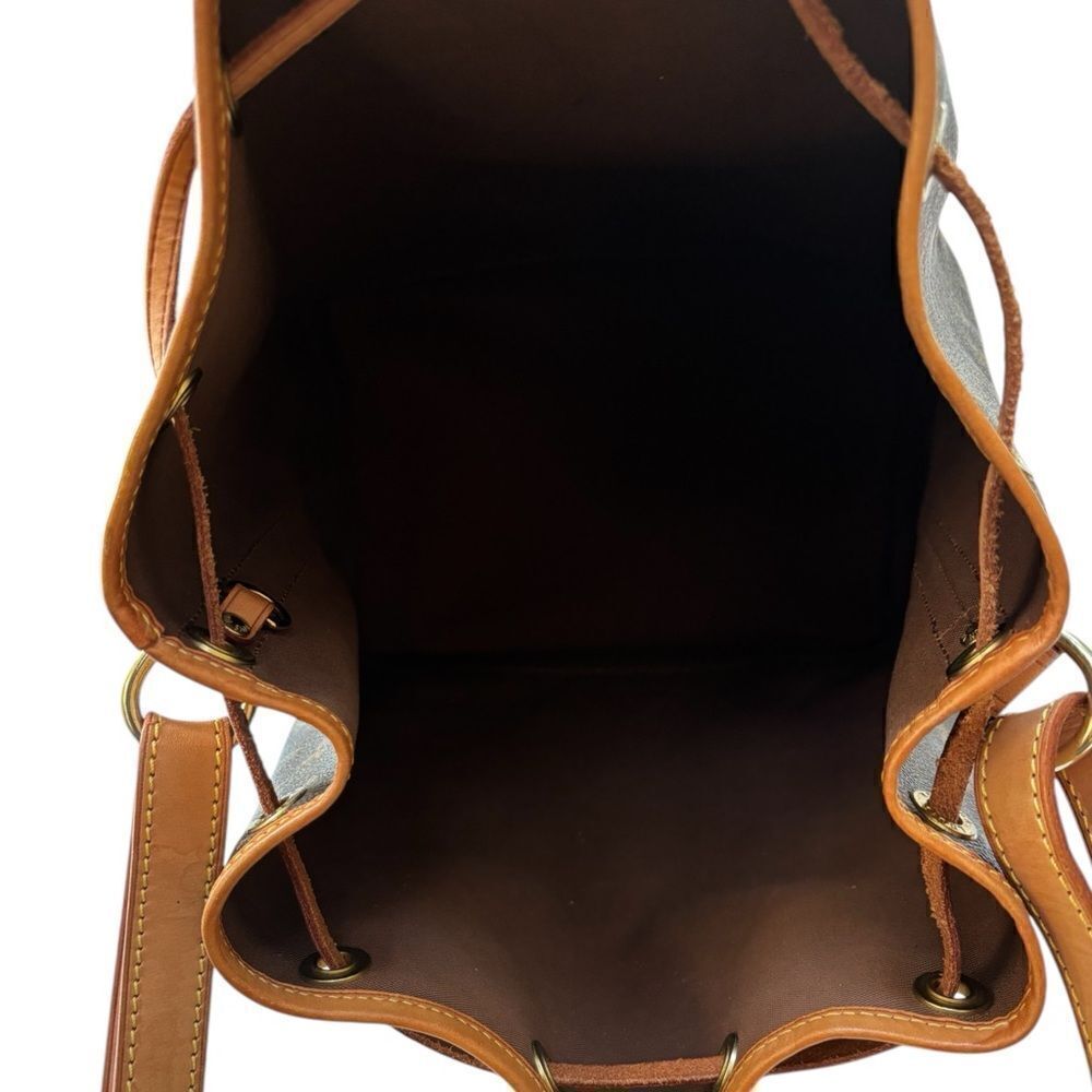 Louis Vuitton Noe Monogram Bucket Bag - Picture 6 of 14